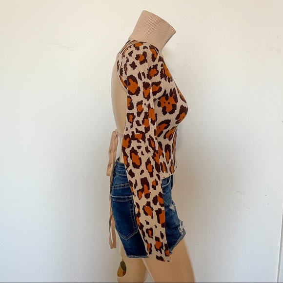 NASTY GAL LEOPARD KNITTED BACKLESS TOP - Picture 8 of 10